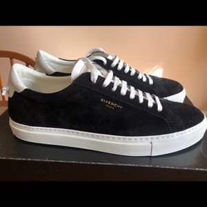 Givenchy urban low-top sneaker